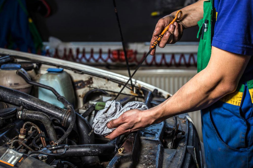 An exclusive signature oil change provider – Jiffy Lubes
